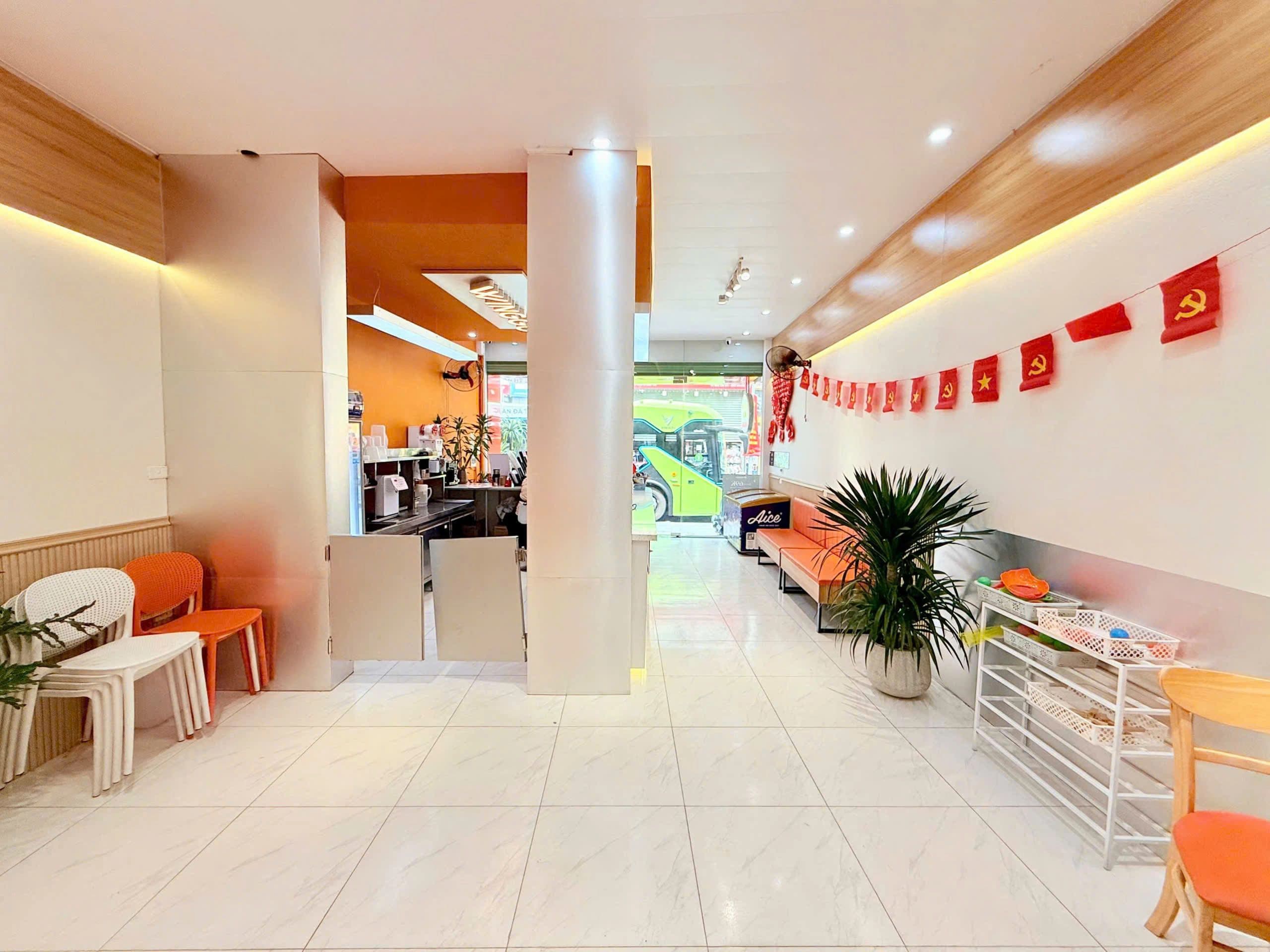 Bán nhà Mặt phố Đại Mỗ – 74M² – 27 Tỷ Mua Vị trí, Mua nhà Kinh Doanh còn đợi gì nữa !